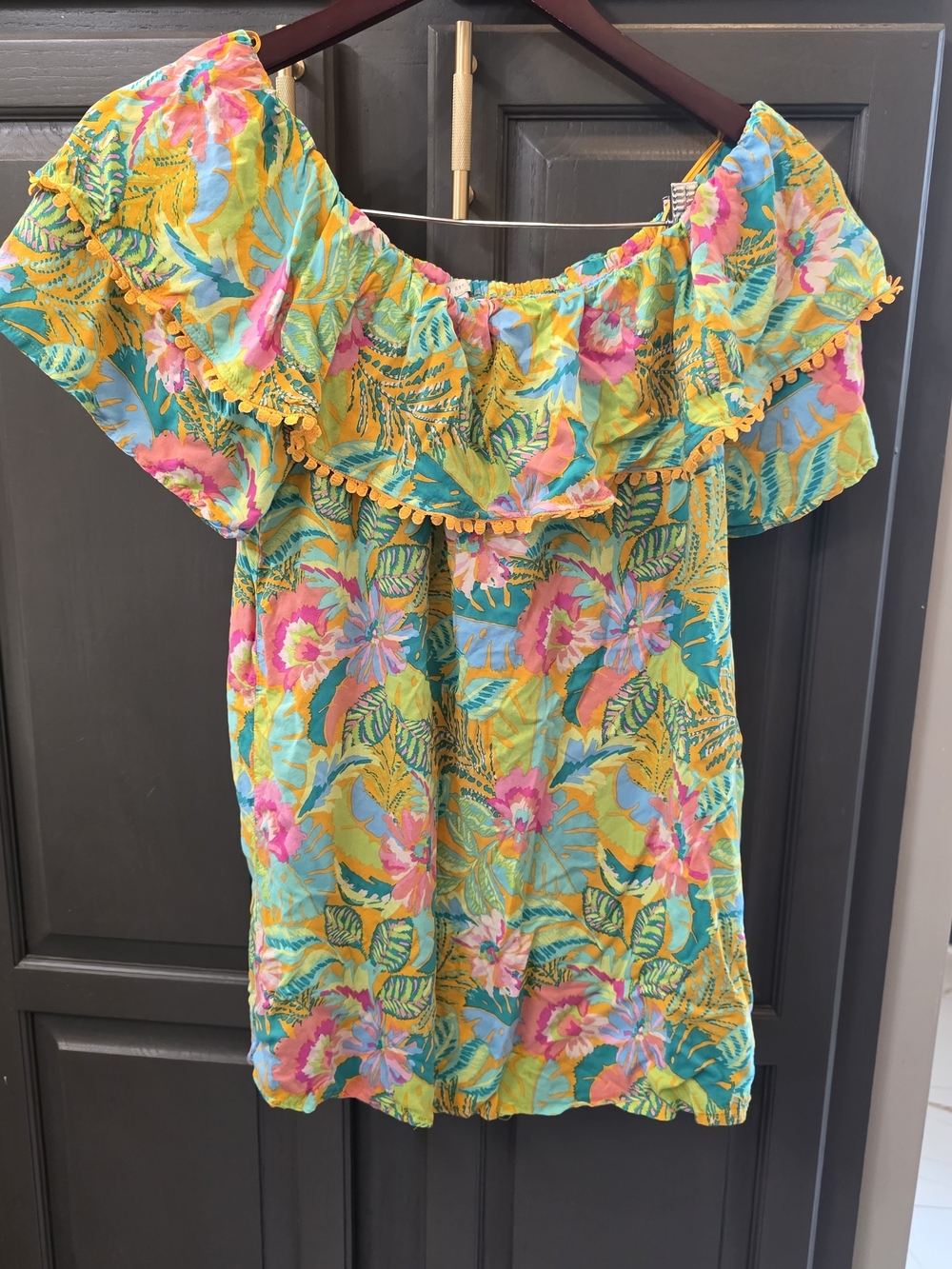 ❣️3/$25 Cato Tropical Floral Off-Shoulder Blouse in Yellow, Turquoise & Pink